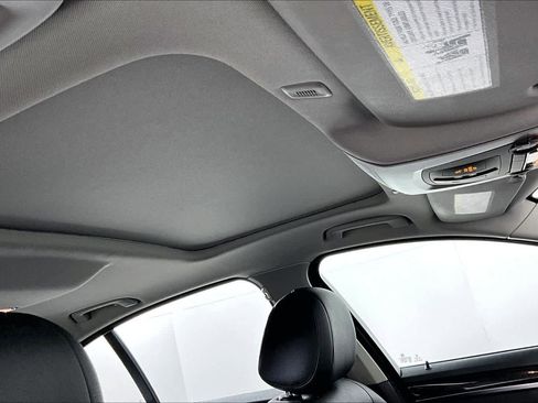 Used 2016 BMW 535i Sedan image 13