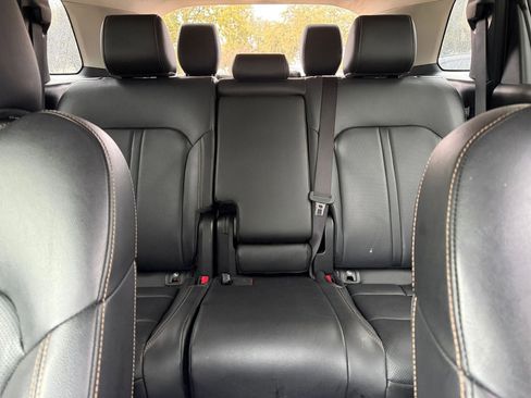 Used 2025 MAZDA CX-90 3.3 Turbo w/ Preferred Package image 42