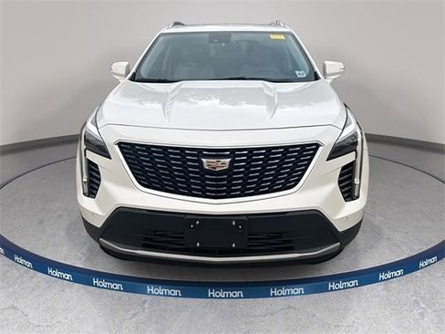 Used 2023 Cadillac XT4 Premium Luxury w/ Technology Package image 9