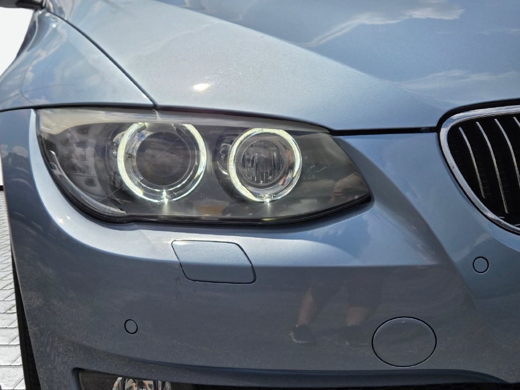 Used 2013 BMW 328i Convertible RWD image 2