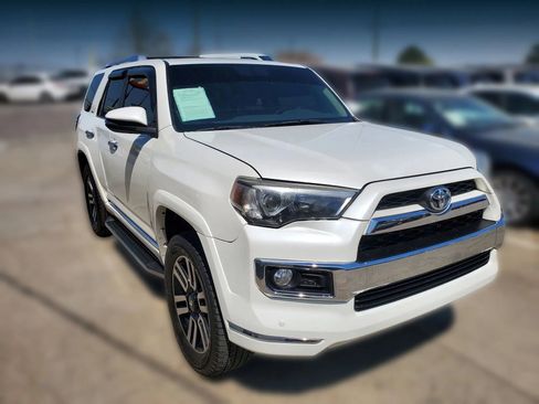 Used 2015 Toyota 4Runner Limited AWD/4WD image 15