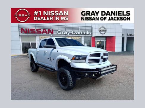 Used 2015 RAM 1500 Big Horn AWD/4WD image 1