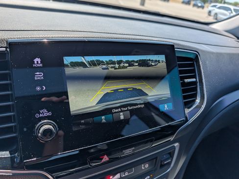 Used 2022 Honda Pilot Special Edition image 31