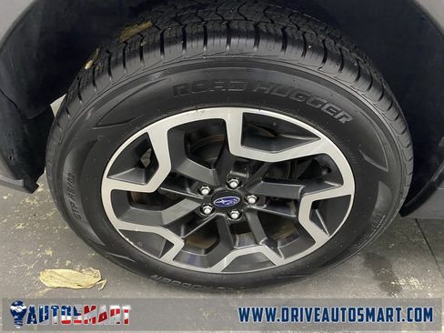 Used 2017 Subaru Crosstrek 2.0i Limited image 23