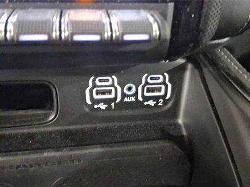 Used 2024 RAM 3500 Limited image 35