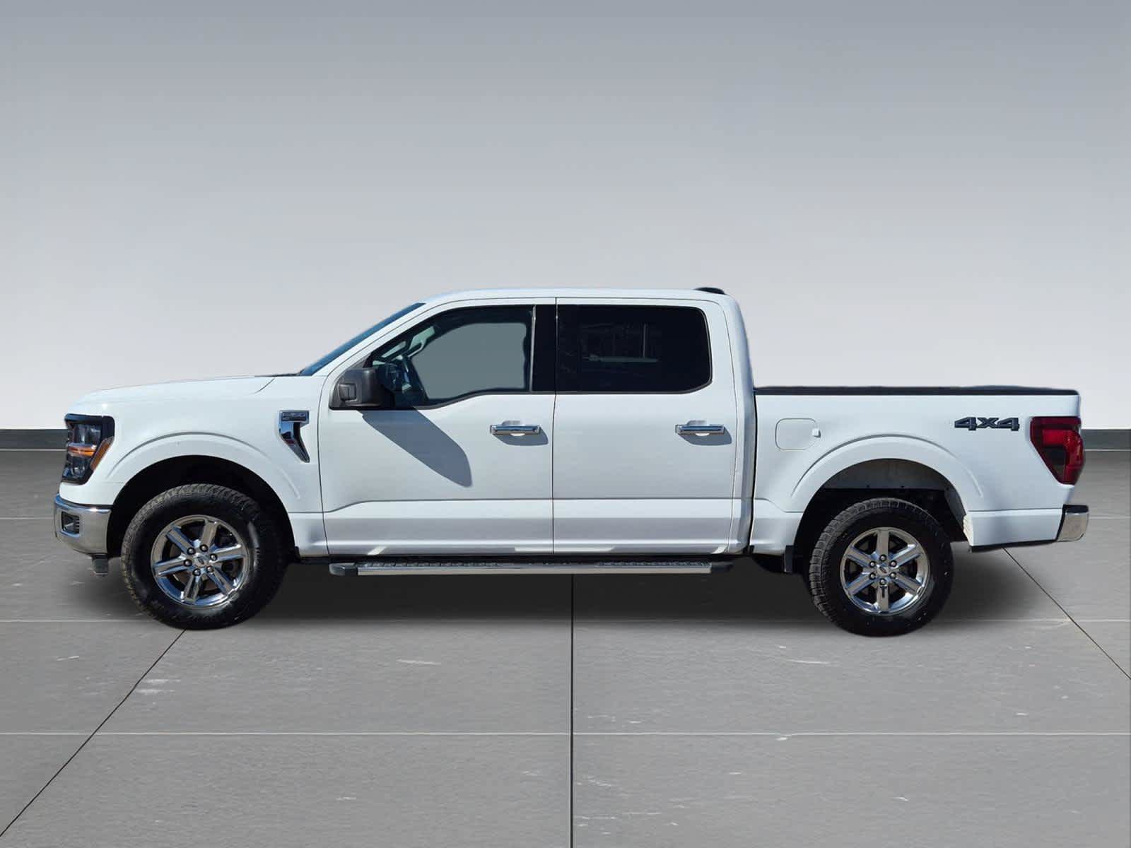 Used 2025 Ford F150 XLT w/ Equipment Group 301A Standard AWD/4WD image 3