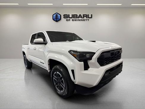 Used 2024 Toyota Tacoma TRD Sport image 7