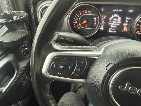 Used 2020 Jeep Gladiator Overland AWD/4WD image 21