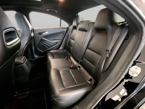 Used 2014 Mercedes-Benz CLA 250 image 17