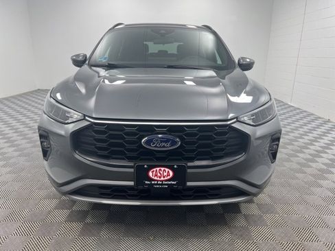Used 2023 Ford Escape ST-Line Select w/ Tech Pack #1 image 3