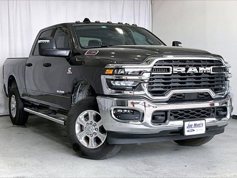 Used 2025 RAM 2500 Lone Star image 1