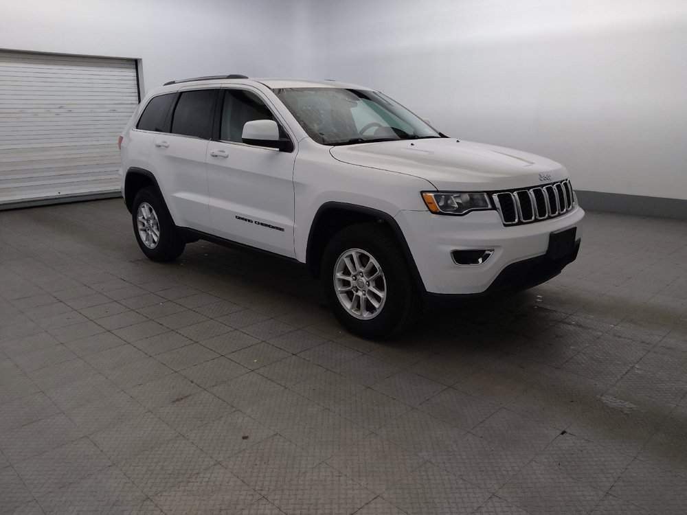 Used 2018 Jeep Grand Cherokee Laredo AWD/4WD image 11