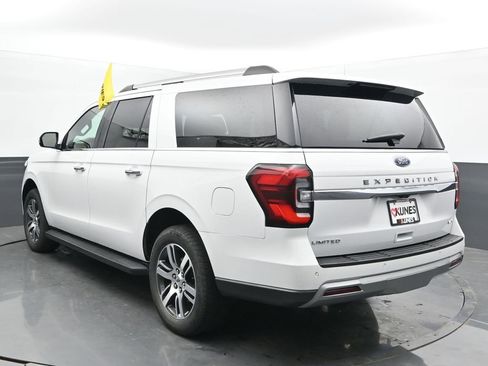 Used 2024 Ford Expedition Max Limited AWD/4WD image 9