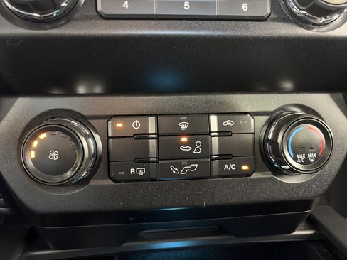Used 2019 Ford F150 XL w/ Equipment Group 101A Mid AWD/4WD image 22