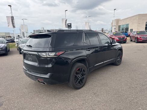 Used 2019 Chevrolet Traverse Premier w/ Redline Edition image 5