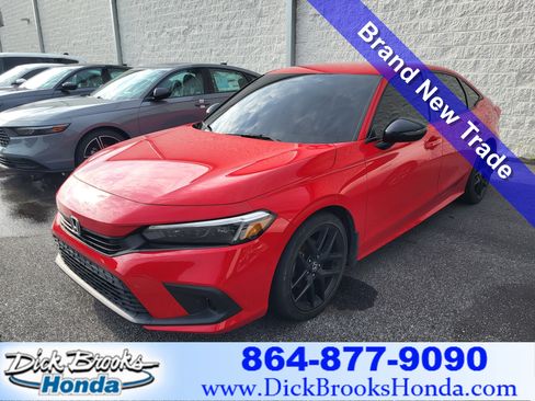 Used 2022 Honda Civic Sport image 1