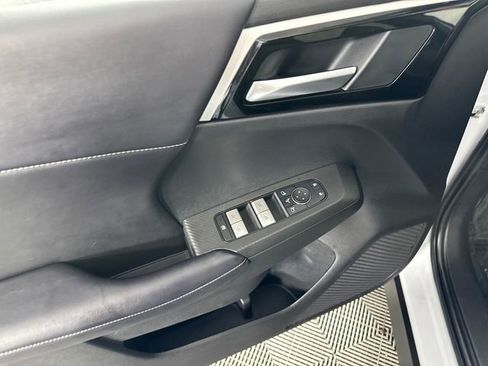 Used 2023 Mitsubishi Outlander SE AWD/4WD image 20