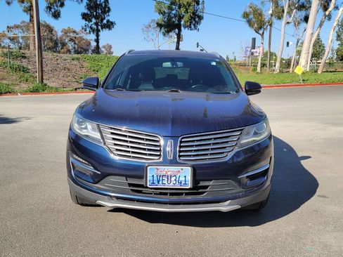 Used 2017 Lincoln MKC Select w/ Select Plus Package FWD image 5