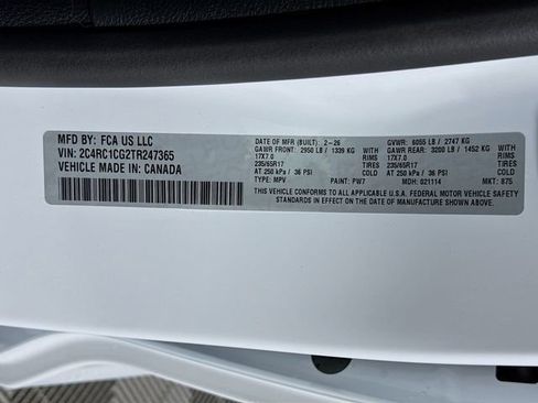 New 2026 Chrysler Voyager LX image 32