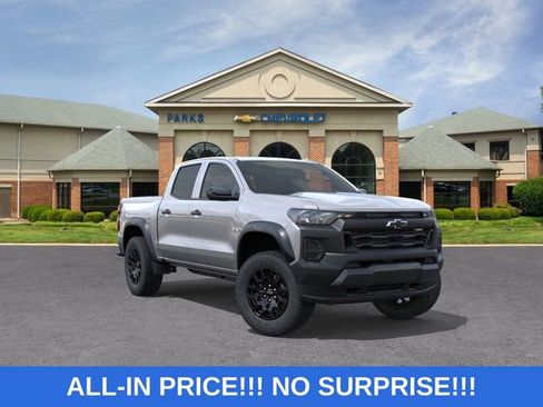 New 2026 Chevrolet Colorado Trail Boss AWD/4WD image 2