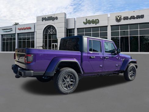 New 2026 Jeep Gladiator Sport image 3