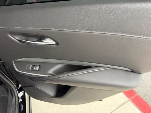 Used 2020 Cadillac XT4 Premium Luxury w/ Cold Weather Package image 24