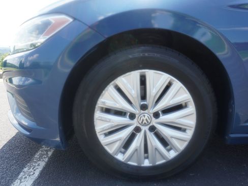 Used 2019 Volkswagen Jetta S w/ Driver Assistance Package image 28