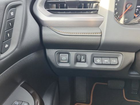 Certified 2023 GMC Acadia AT4 w/ Technology Package image 23