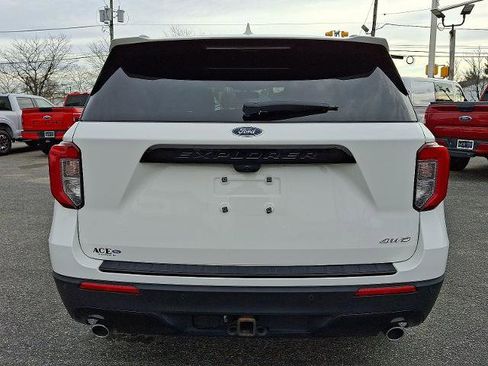 Certified 2023 Ford Explorer ST-Line w/ Class IV Trailer Tow Package image 5