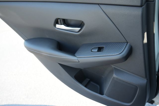 Used 2022 Nissan Sentra SV w/ All-Weather Package FWD image 19
