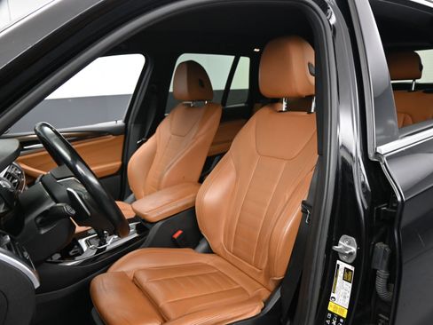 Used 2021 BMW X3 xDrive30i w/ Executive Package image 17