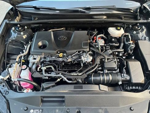 Used 2025 Toyota Camry SE w/ Convenience Package FWD image 36