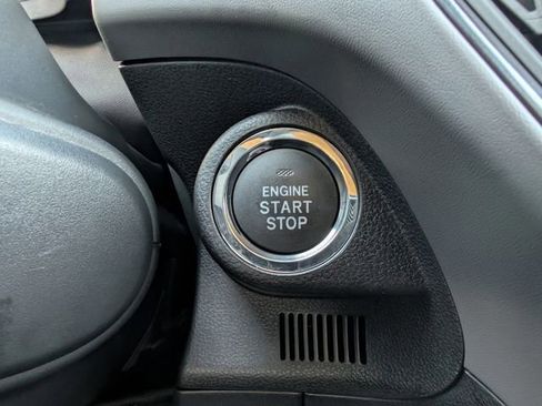 Certified 2025 Subaru Crosstrek 2.5i Limited image 29