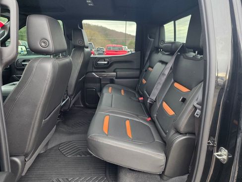 Used 2021 GMC Sierra 1500 AT4 image 24