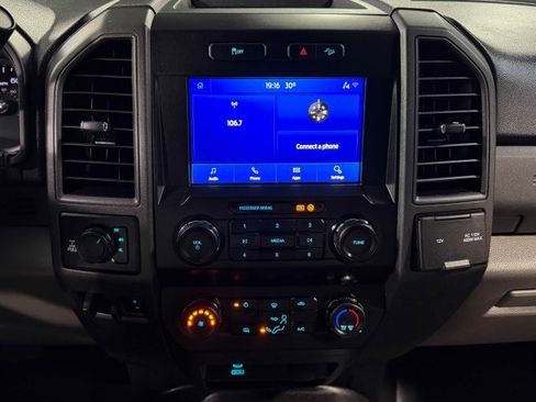 Used 2021 Ford F250 XL w/ STX Appearance Package image 27