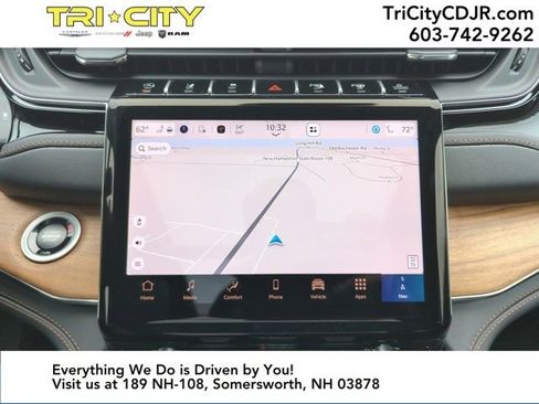 Used 2025 Jeep Grand Cherokee L Summit image 21