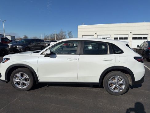 Used 2024 Honda HR-V LX image 3