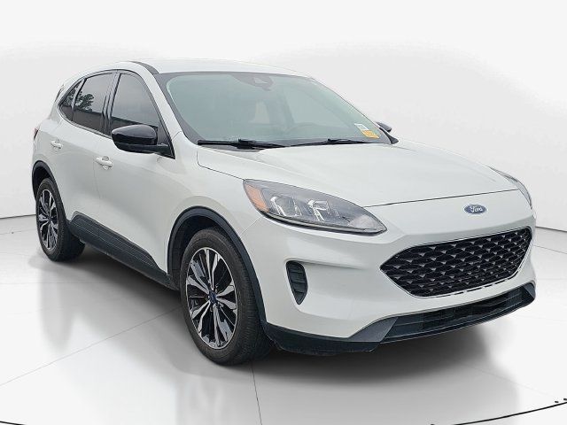 Used 2022 Ford Escape SE w/ SE Sport Appearance Package FWD 360° Tour