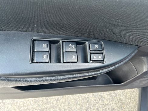 Used 2013 Subaru Outback 2.5i Premium w/ All-Weather Pkg image 29