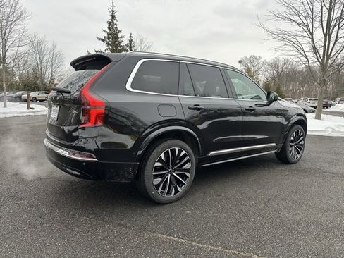 New 2026 Volvo XC90 B6 Plus w/ Protection Package image 7