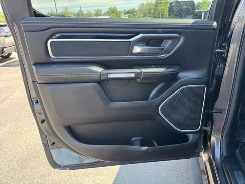 Used 2019 RAM 1500 Laramie w/ Sport Appearance Package AWD/4WD image 26