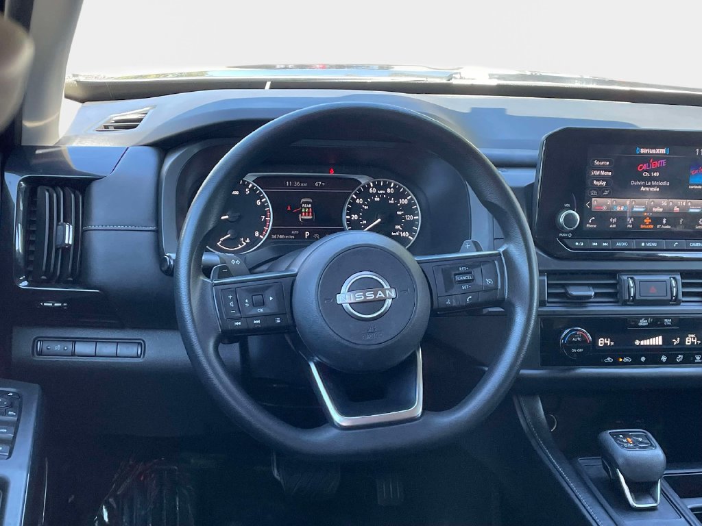 Used 2024 Nissan Pathfinder S AWD/4WD image 17