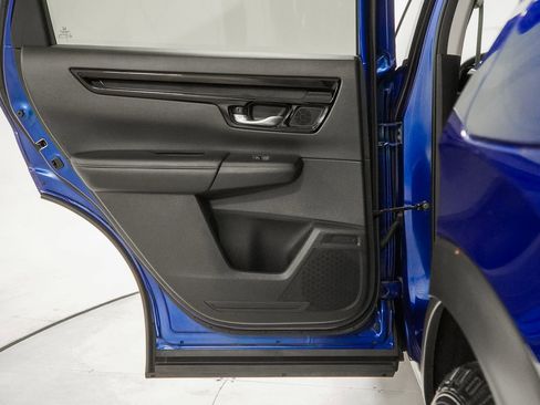 Used 2023 Honda CR-V EX-L image 40