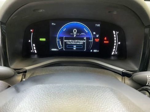 Used 2025 Toyota Camry LE FWD image 35