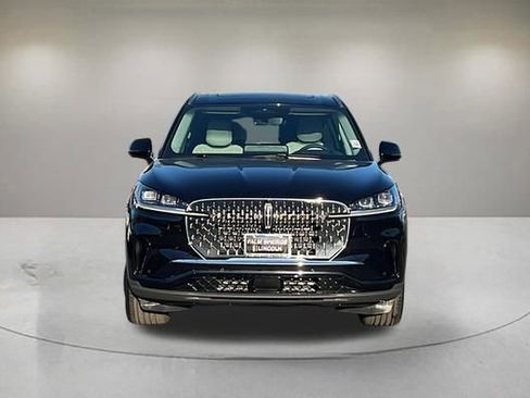 New 2025 Lincoln Aviator Reserve w/ Equipment Group 201A image 2
