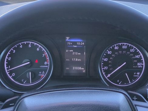 Used 2024 Toyota Camry SE image 24