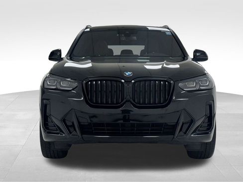 Used 2024 BMW X3 xDrive30i w/ Premium Package image 2