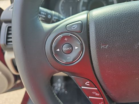 Used 2013 Honda Accord EX-L image 17