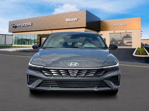 New 2026 Hyundai Elantra Sport image 12