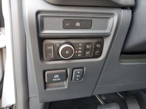 Used 2025 Ford F150 Raptor AWD/4WD image 19